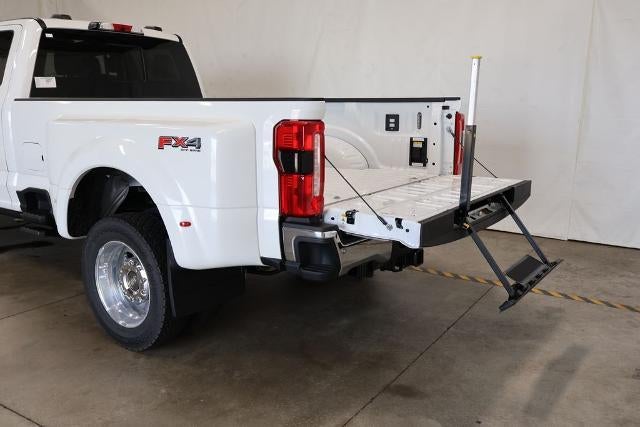 2027 Ford Super Duty F-450 DRW King Ranch