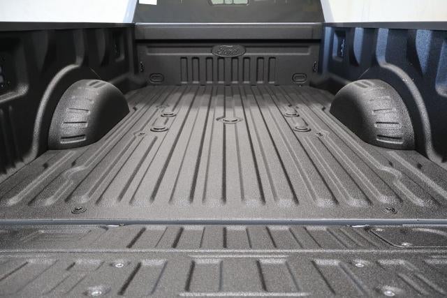 2027 Ford Super Duty F-450 DRW Platinum