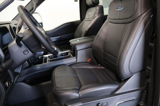 2027 Ford Super Duty F-450 DRW Platinum