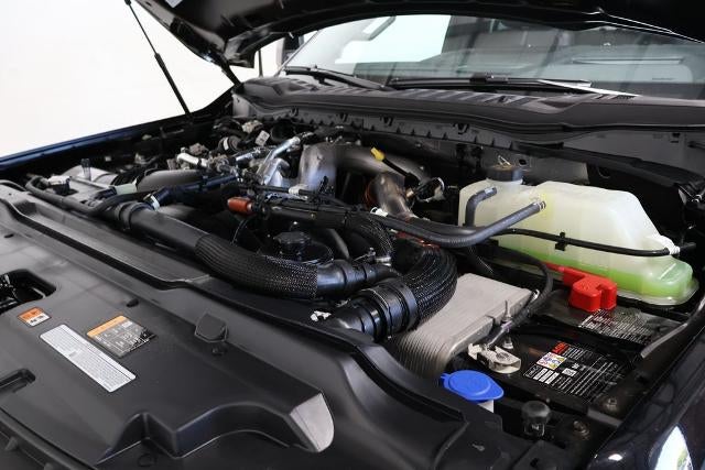 2027 Ford Super Duty F-450 DRW Platinum