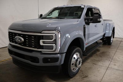 2027 Ford Super Duty F-450 DRW Platinum