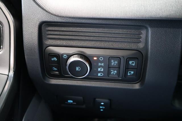 2027 Ford Super Duty F-450 DRW Platinum