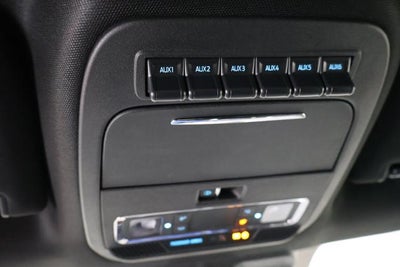 2027 Ford Super Duty F-450 DRW Platinum
