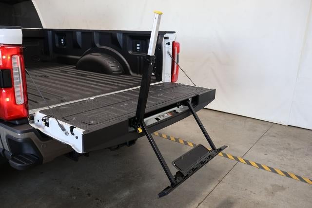 2027 Ford Super Duty F-450 DRW King Ranch