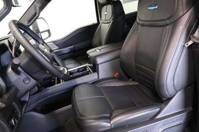 2027 Ford Super Duty F-450 DRW Platinum