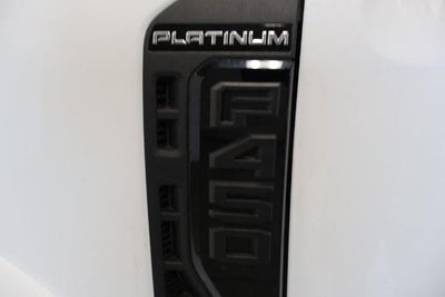 2027 Ford Super Duty F-450 DRW Platinum