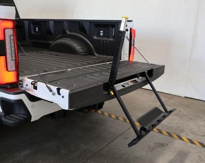 2027 Ford Super Duty F-450 DRW Platinum