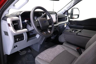 2027 Ford Super Duty F-450 DRW XLT