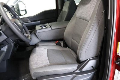 2027 Ford Super Duty F-450 DRW XLT