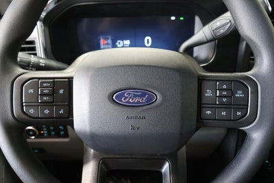 2027 Ford Super Duty F-450 DRW XLT
