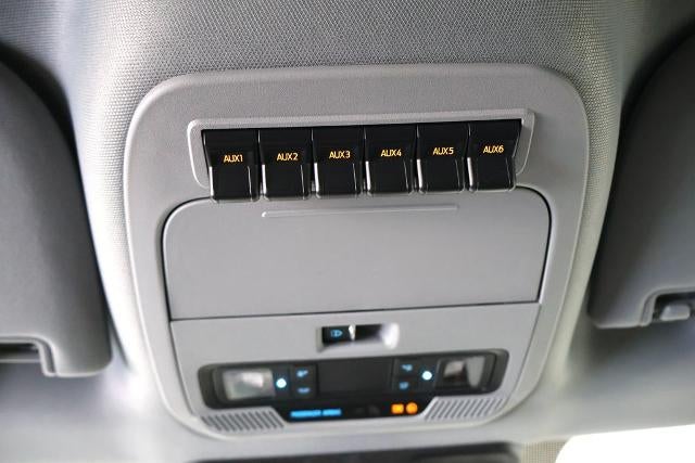 2027 Ford Super Duty F-450 DRW XLT