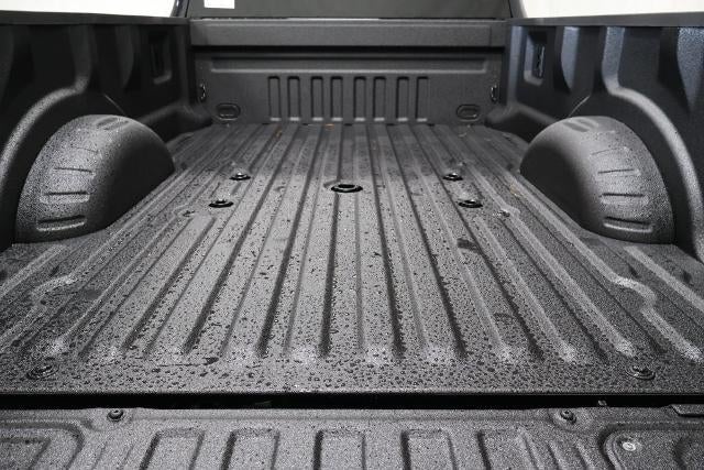 2027 Ford Super Duty F-450 DRW XLT
