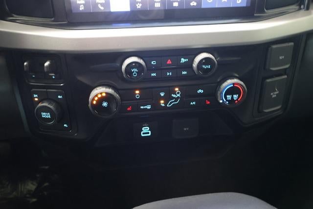 2027 Ford Super Duty F-450 DRW XLT