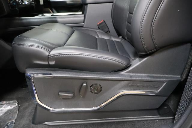 2026 Ford Super Duty F-450 DRW Platinum