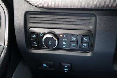 2027 Ford Super Duty F-450 DRW Platinum