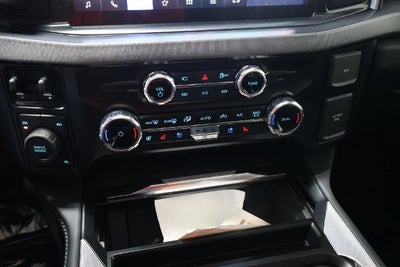 2027 Ford Super Duty F-450 DRW Platinum