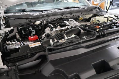 2027 Ford Super Duty F-450 DRW Platinum