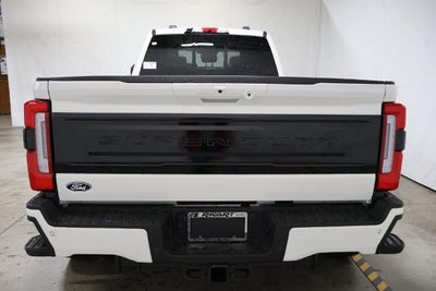 2027 Ford Super Duty F-450 DRW Platinum