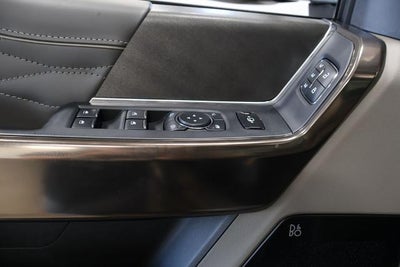 2027 Ford Super Duty F-450 DRW Platinum