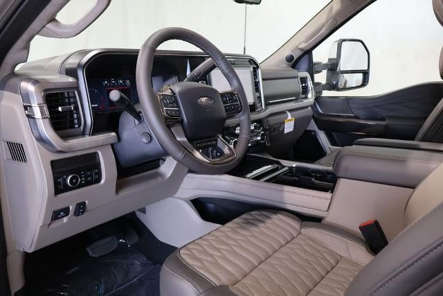 2027 Ford Super Duty F-450 DRW Platinum