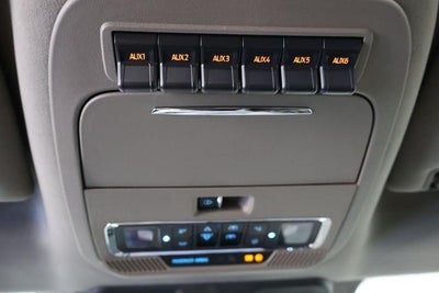 2027 Ford Super Duty F-450 DRW Platinum