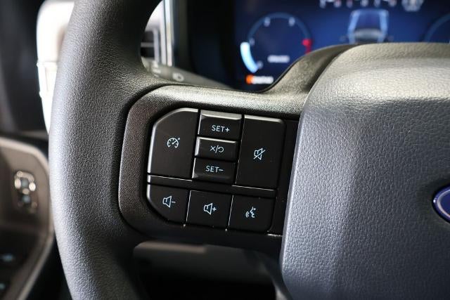 2027 Ford Super Duty F-450 DRW XLT