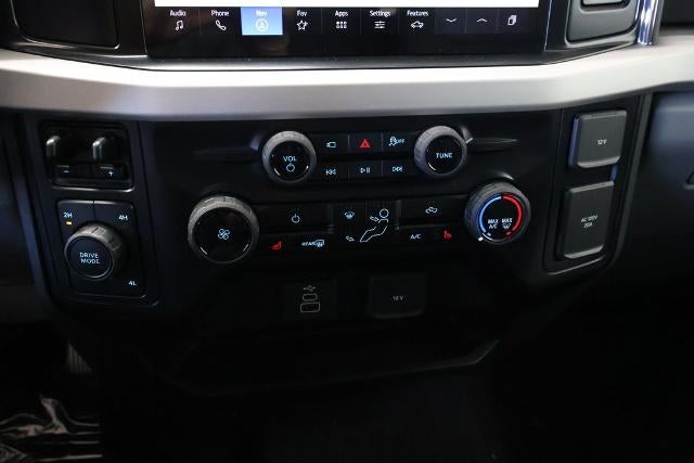 2027 Ford Super Duty F-450 DRW XLT