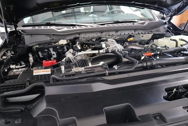 2027 Ford Super Duty F-450 DRW XLT