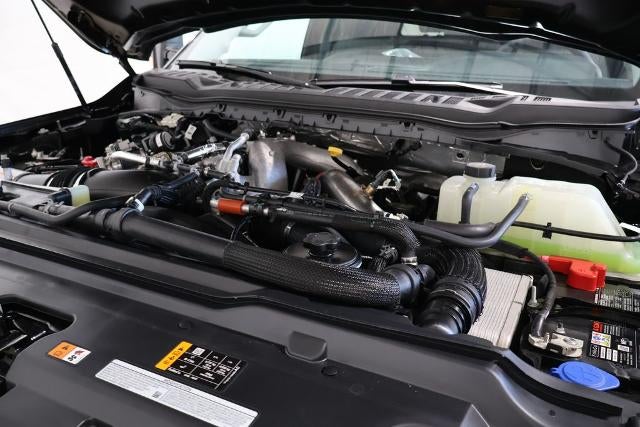 2027 Ford Super Duty F-450 DRW XLT
