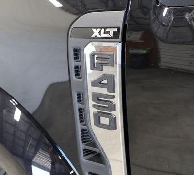 2027 Ford Super Duty F-450 DRW XLT
