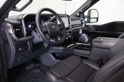 2027 Ford Super Duty F-450 DRW Platinum