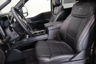 2027 Ford Super Duty F-450 DRW Platinum