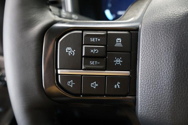 2027 Ford Super Duty F-450 DRW Platinum
