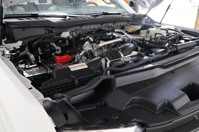 2027 Ford Super Duty F-450 DRW Platinum
