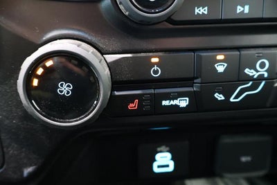 2027 Ford Super Duty F-450 DRW XLT