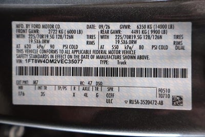 2027 Ford Super Duty F-450 DRW XLT