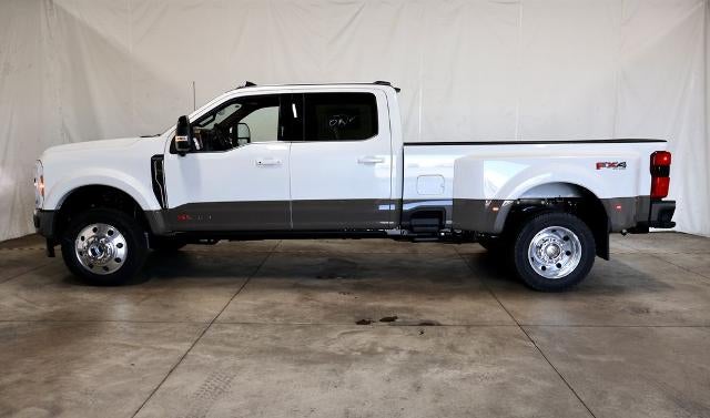 2027 Ford Super Duty F-450 DRW King Ranch