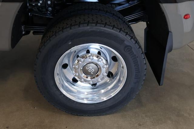 2027 Ford Super Duty F-450 DRW King Ranch