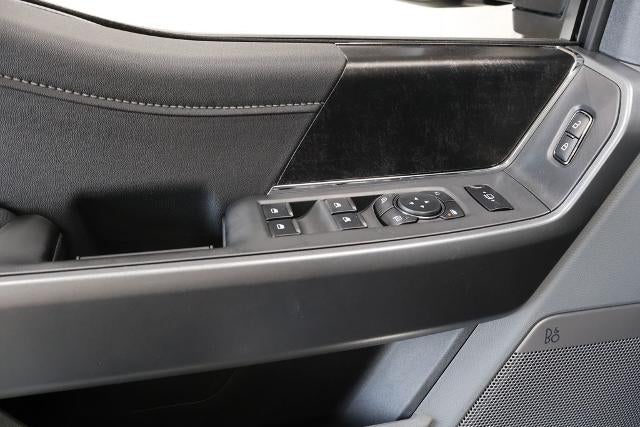 2027 Ford Super Duty F-450 DRW XLT