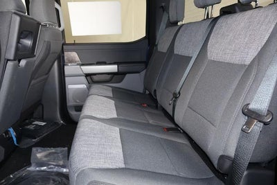 2027 Ford Super Duty F-450 DRW XLT