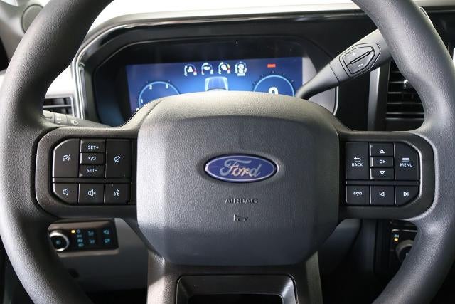 2027 Ford Super Duty F-450 DRW XLT