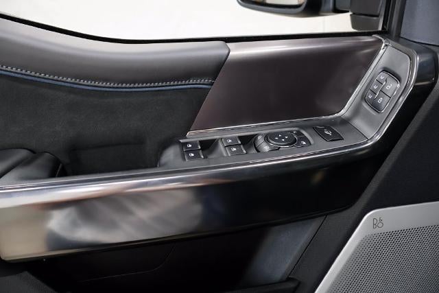2027 Ford Super Duty F-450 DRW Platinum