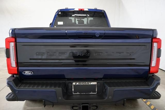 2027 Ford Super Duty F-450 DRW Platinum