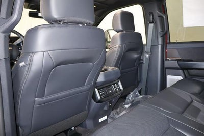 2027 Ford Super Duty F-450 DRW Platinum