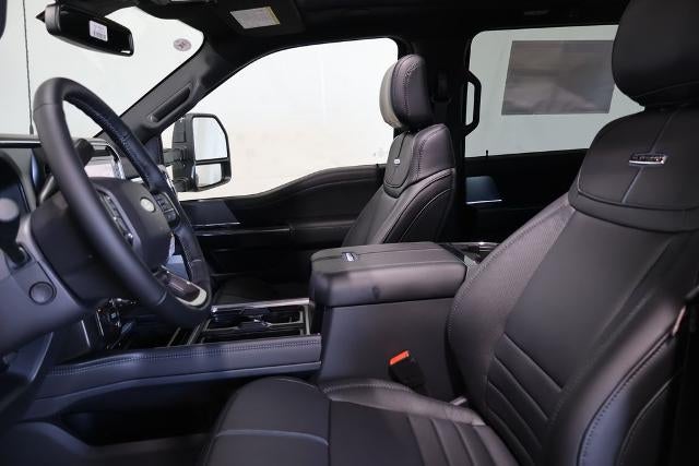 2027 Ford Super Duty F-450 DRW Platinum