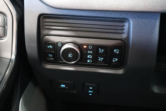 2027 Ford Super Duty F-450 DRW Platinum