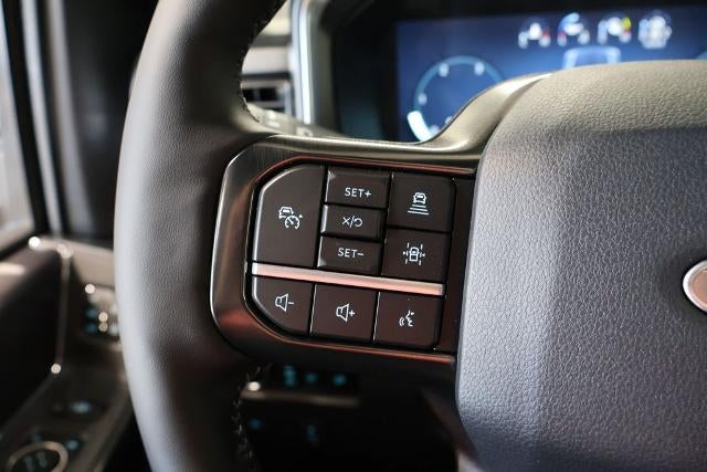 2027 Ford Super Duty F-450 DRW Platinum