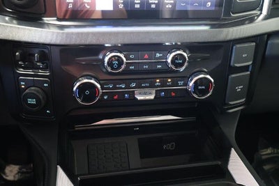 2027 Ford Super Duty F-450 DRW Platinum