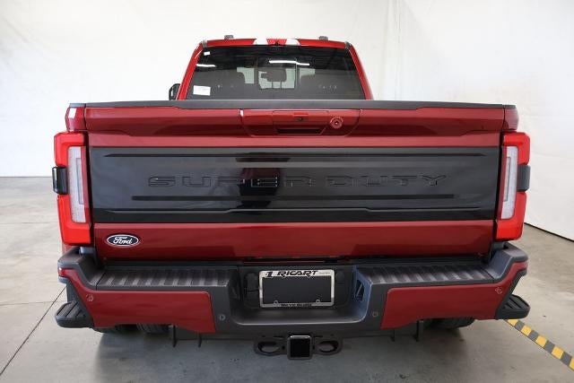 2027 Ford Super Duty F-450 DRW Platinum