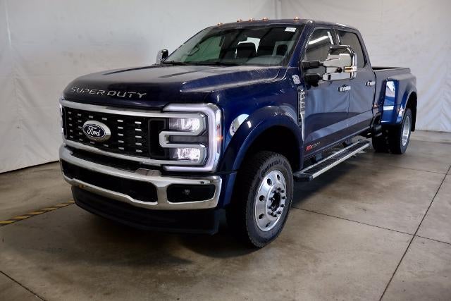 2027 Ford Super Duty F-450 DRW XLT